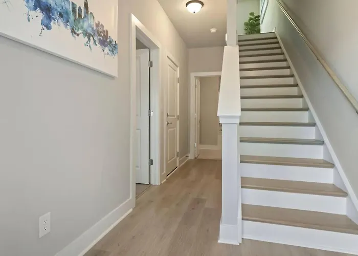 Brand New Build 10 Min- Uptown