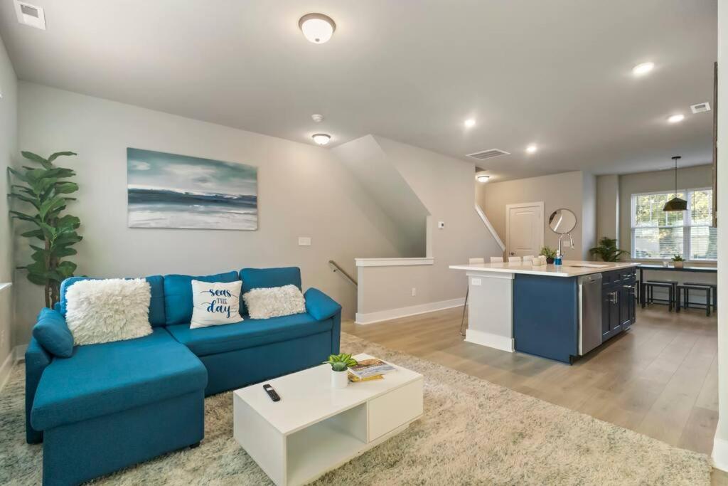 Holiday home Brand New Build 10 Min- Uptown